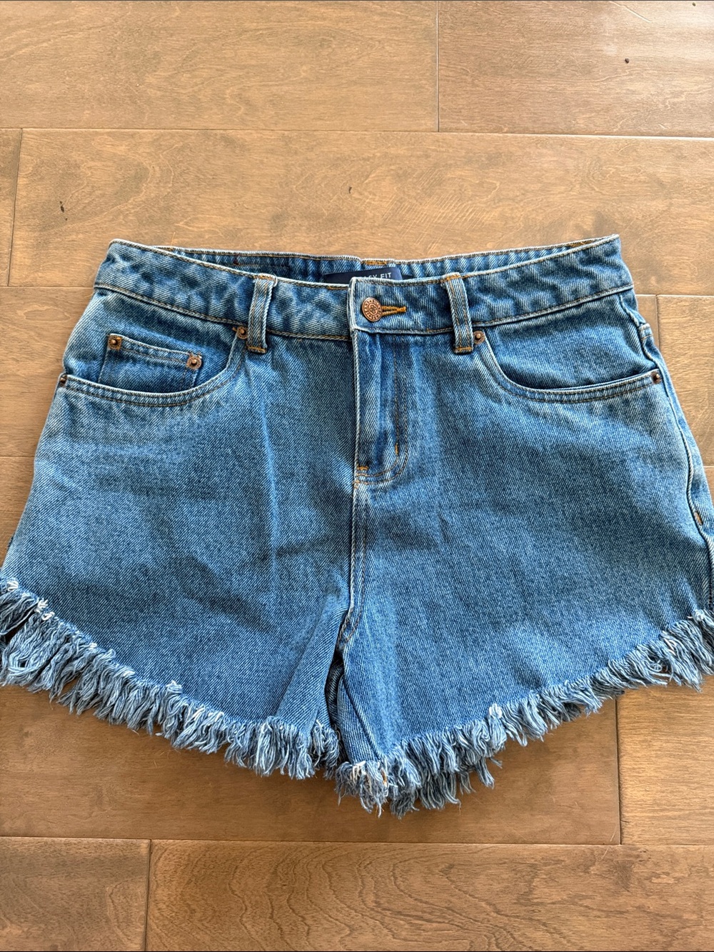 Vintage bill blass Light Blue Frayed Hem Denim Cut Off Shorts